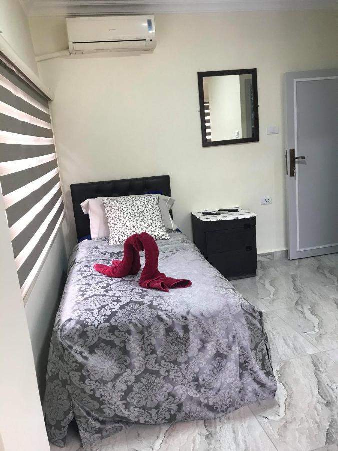 Jordan Tower Hotel Аман Екстериор снимка